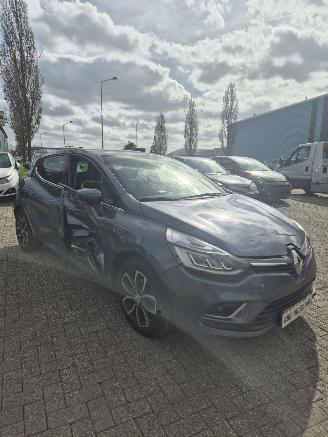 Renault Clio IV (5R) Hatchback 5-drs 0.9 Energy TCE 90 12V (H4B-408(H4B-B4)) [66kW] 5-BAK picture 6