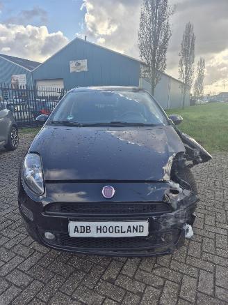  Fiat Punto III (199) Hatchback 0.9 TwinAir Turbo 100 (199.B.7000(Euro 6)) [74kW] 6-BAK 2014/1