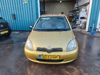 Toyota Yaris Yaris (P1) Hatchback 1.0 16V VVT-i (1SZFE) [50kW] picture 2