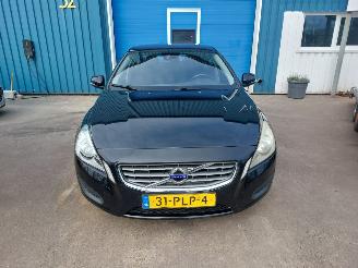 Volvo S-60 S60 II (FS) Sedan 1.6 T3 16V picture 2