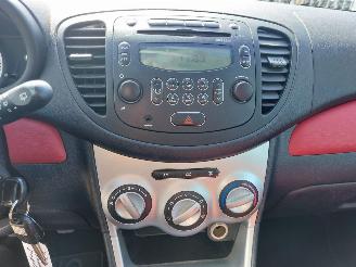 Hyundai I-10 i10 (F5) Hatchback 1.1i 12V picture 9