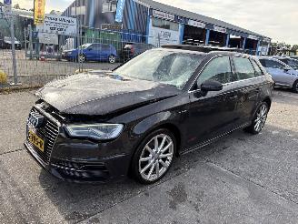 Damaged car Audi A3 1.4 E-Tron 110KW Autom. Pano Clima Navi Led S-Line NAP 2015/5