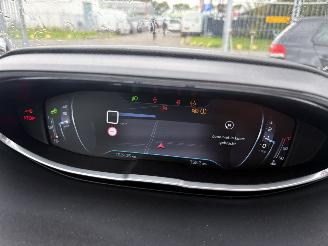 Peugeot 5008 1.2 96KW GT-Line Pano Navi Clima 7-Pers Camera Led Xenon NAP picture 15