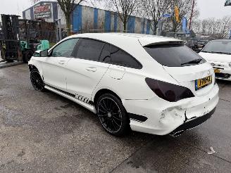 Mercedes Cla-klasse 200 115KW Autom. Pano Clima Navi Leer Shooting Brake picture 5