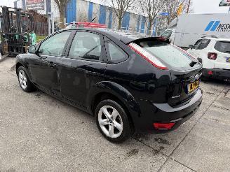 Ford Focus 1.6 74KW Airco 5-Drs Titanium picture 4