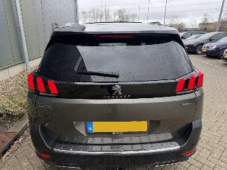 Peugeot 5008 1.2 96KW GT-Line Pano 7-Pers Clima Navi Led Xenon 360View NAP picture 4