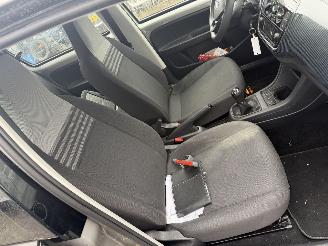 Volkswagen Up! 1.0 44KW Bleumotion Move Up Airco 5-Drs NAP picture 6