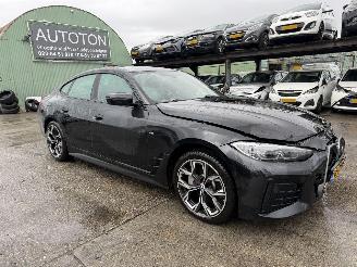 Schadeauto BMW i4 84 kWh eDrive40 250KW Clima Navi Leer Led Xenon 2022/7