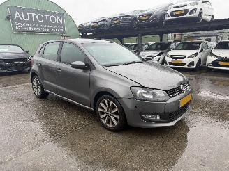 krockskadad bil auto Volkswagen Polo 1.0 44KW Airco 5-Deurs 2014/4