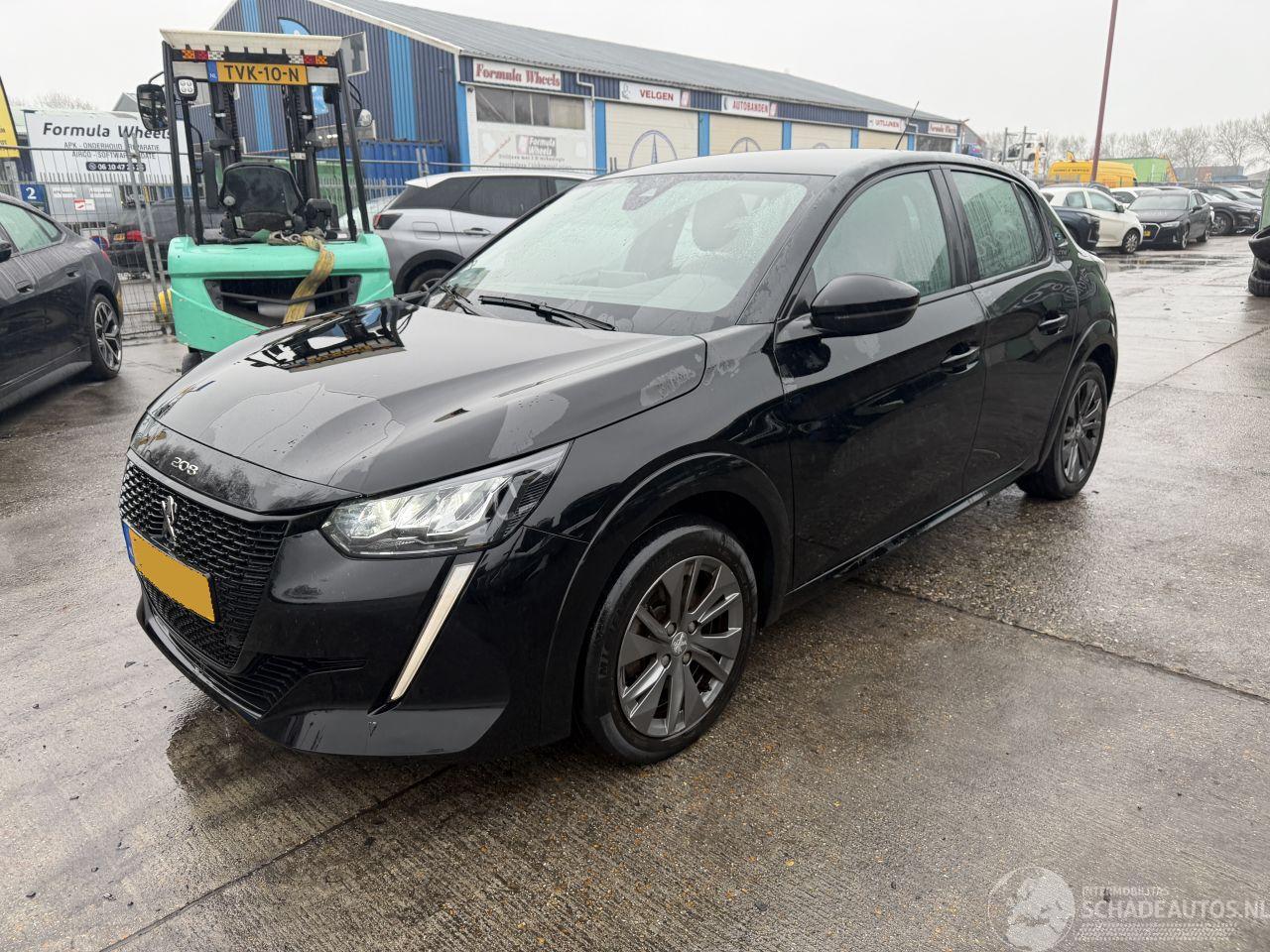 Peugeot e-208 50 kWh 100KW EV Clima Navi Led Active Pack NAP