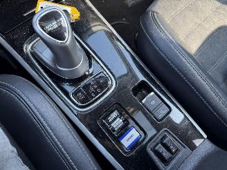 Mitsubishi Outlander 2.4 PHEV 99KW Clima Navi Schuifdak IntenseNAP picture 14