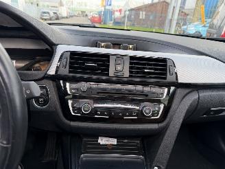 BMW 3-serie 320i Autom. 135KW M Sport Pano Clima Navi picture 9