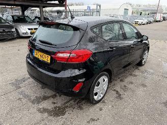 Ford Fiesta 1.1 63KW Navi Airco 5-Drs NAP picture 3