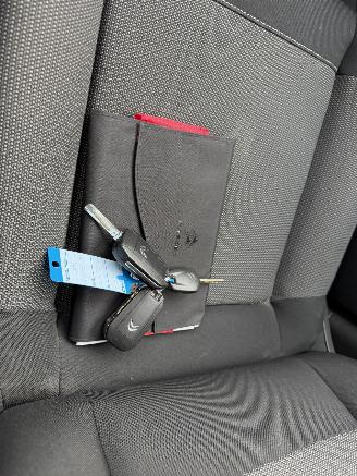 Citroën C3 Aircross 1.2 60KW Feel Navi Airco Led picture 10