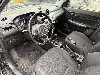 Suzuki Swift 1.2 61KW Autom. Smart Hybrid Led Xenon Navi Clima picture 7