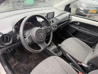Volkswagen Up! 1.0 44KW Navi Airco 5-Deurs NAP picture 11