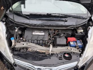 Honda Jazz 1.4 Hybrid Pano Clima Leer Exclusive picture 16
