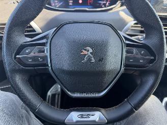 Peugeot 3008 1.2 96KW GT Clima Navi Led 360 Camera NAP picture 12