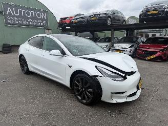  Tesla Model 3 75 kWh Long Range 258KW AWD Clima Navi Pano NAP 2019/9