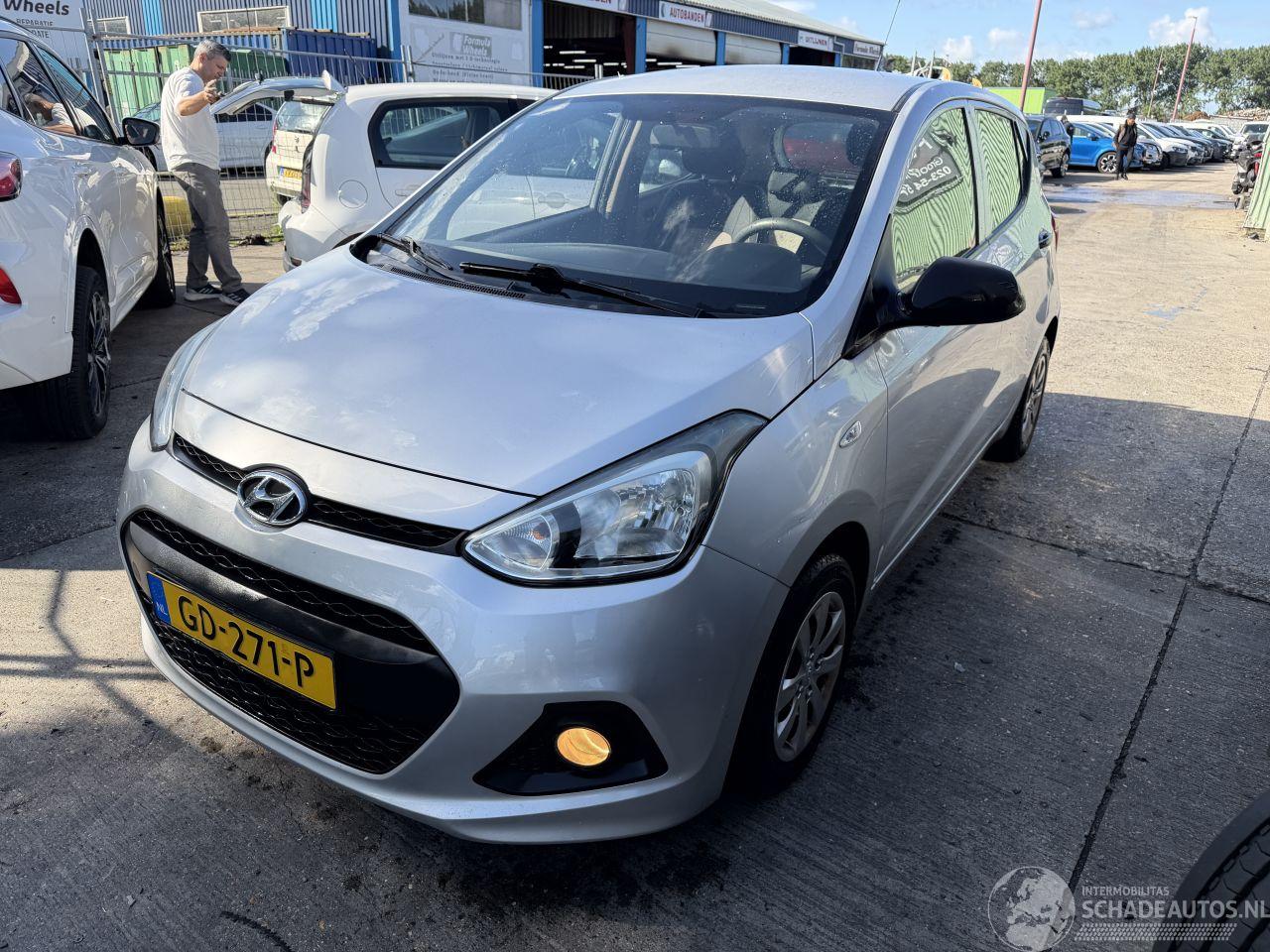 Hyundai I-10 1.0i 49KW i-Drive 5-Deurs NAP