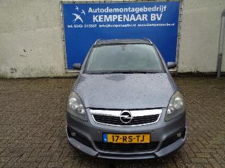 voitures voitures particulières Opel Zafira Zafira (M75) MPV 1.9 CDTI (Z19DT(Euro 4)) [88kW]  (07-2005/...) 2005