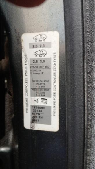 Peugeot 3008 3008 I (0U/HU) MPV 2.0 HDiF 16V, BlueHDi 150 16V (DW10CTED4.FAP(RHE)) =
[110kW]  (06-2009/08-2016) picture 5