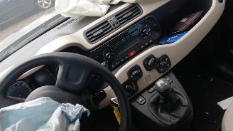 Fiat Panda Panda/Pandina (312) Hatchback 0.9 TwinAir Turbo 85 (312.A.2000) [63kW]=
  (02-2012/...) picture 9