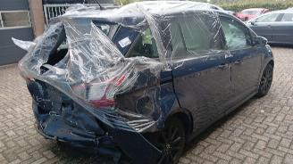 Ford Grand C-Max Grand C-Max (DXA) MPV 1.0 Ti-VCT EcoBoost 12V 125 (M1DA(Euro 5)) [92kW=
]  (10-2012/06-2019) picture 6