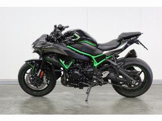 disassembly motor cycles Kawasaki  ZH2 2021