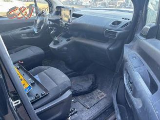 Peugeot Partner Partner (EF/EU), Van, 2018 1.6 BlueHDi 100 picture 13