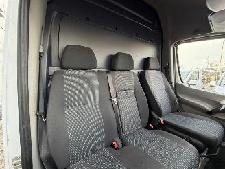 Mercedes Sprinter  picture 21