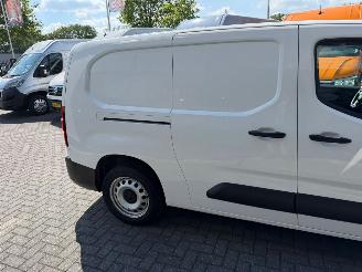 Opel Combo  picture 11