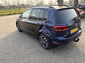 Volkswagen Golf Sportsvan AUTOMAAT picture 2