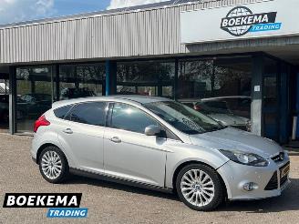 Auto incidentate Ford Focus 1.0 TItanium Ed. Plus Navigatie Cruise PDC 2014/6