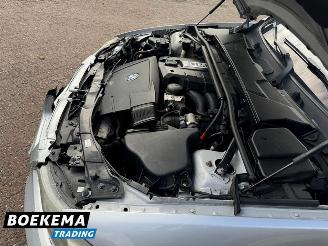 BMW 3-serie 320i Aut. Facelift Navi Leder Clima Cruise Business Line Style picture 11