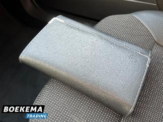 Opel Signum 2.2 16V Executive 155PK Aut Navi Cruise PDC Trekh. picture 29