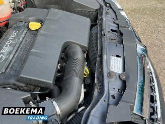 Opel Signum 2.2 16V Executive 155PK Aut Navi Cruise PDC Trekh. picture 13