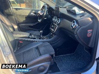 Mercedes A-klasse 180 Prestige AMG Panorama Navigatie Stoelverw. Airco PDC picture 20