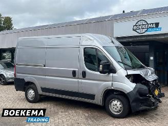 krockskadad bil bedrijf Opel Movano 2.2D 140PK L2-H2 Navigatie Cruise Airco Euro6-AR 2022/5