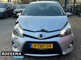 Toyota Yaris 1.5 Full Hybrid Aspiration Navi Climate Cruise Camera picture 5