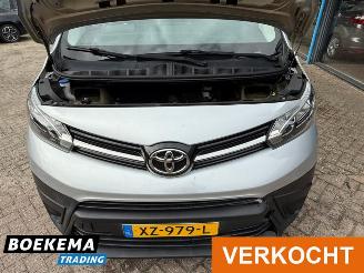 Toyota Proace 1.5 D-4D Cool 9-Persoons Panorama Airco Euro6 picture 10