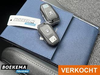 Peugeot 3008 1.2 PureTech Premium Keyless Virtual Navi Camera PDC picture 36