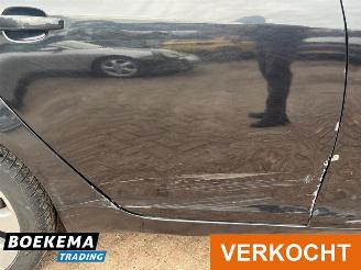 Opel Insignia 2.0 T Sport 4x4 250PK Aut Navi Climate Stoelver. picture 8