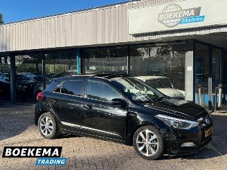 krockskadad bil auto Hyundai I-20 1.0 T-GDI 120PK Premium Pano Navi Climate Cruise Camera Trekh. 2016/8
