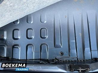 Peugeot 206+ 1.4 XS 5-Deurs Airco Cruise picture 12