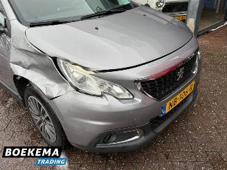 Peugeot 2008 1.2 PureTech Automaat Navigatie Cruise NAP! picture 6