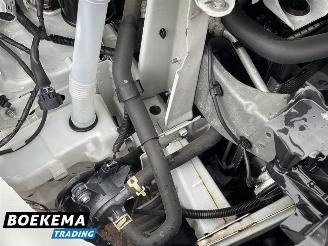 Mitsubishi Outlander 2.4 PHEV Intense+ Pano Leer Stoel/Stuurverw. Navi Camera PDC picture 11