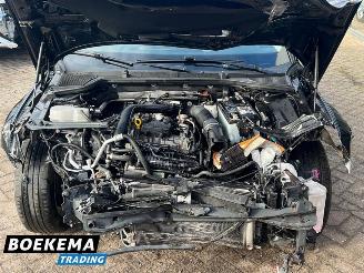 Skoda Octavia Combi 1.0 e-TSI Business Edition Navigatie Cruise Lane-Ass picture 12