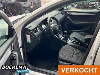 Skoda Octavia Combi 1.0 TSI Business Navi Cruise Climate Trekh. picture 13