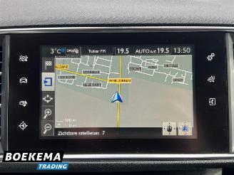 Peugeot 308 SW 1.2 PureTech Style Automaat Navigatie PDC Cruise Trekhaak picture 26